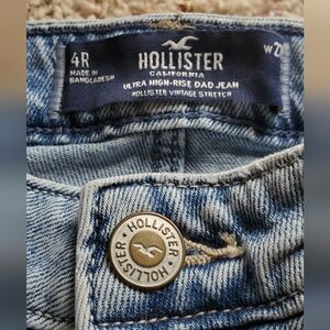 Hollister Daisy Jean's, Size 4R, 28